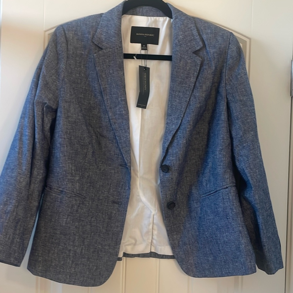 Banana Republic Linen Blazer.  New with tags.